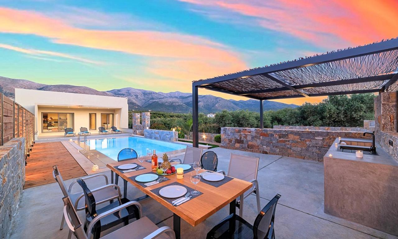 Sissi Lux Villas Bagian luar foto
